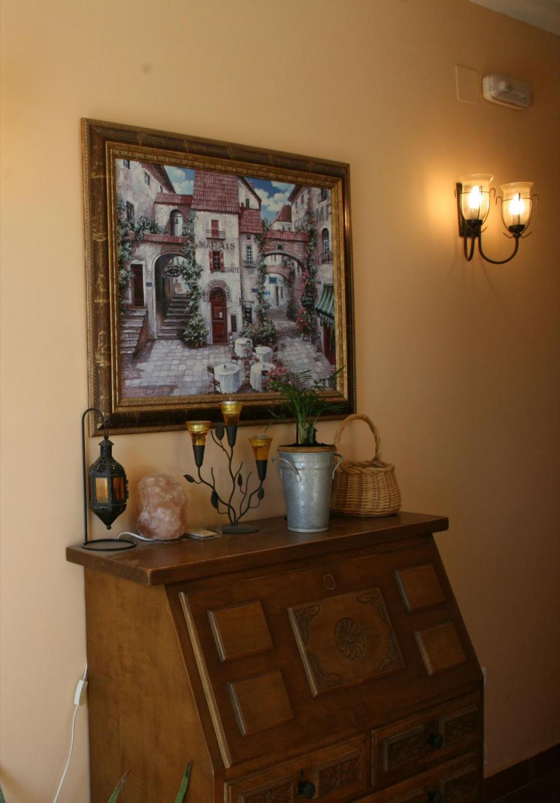 Hostal La Fuente Buera ภายนอก รูปภาพ